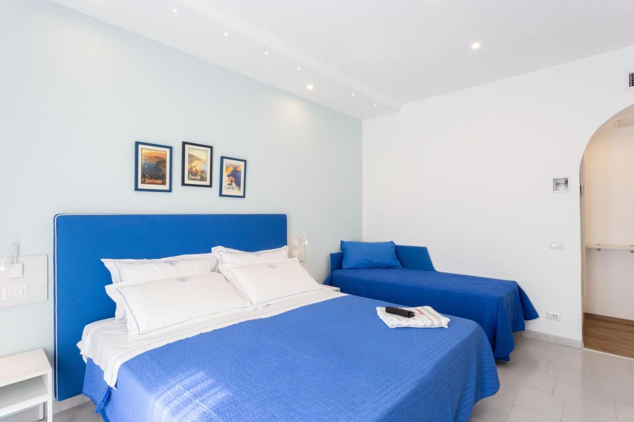 Tofani Apartment - Luminoso Con Terrazzo Panoramico Сорренто Екстер'єр фото