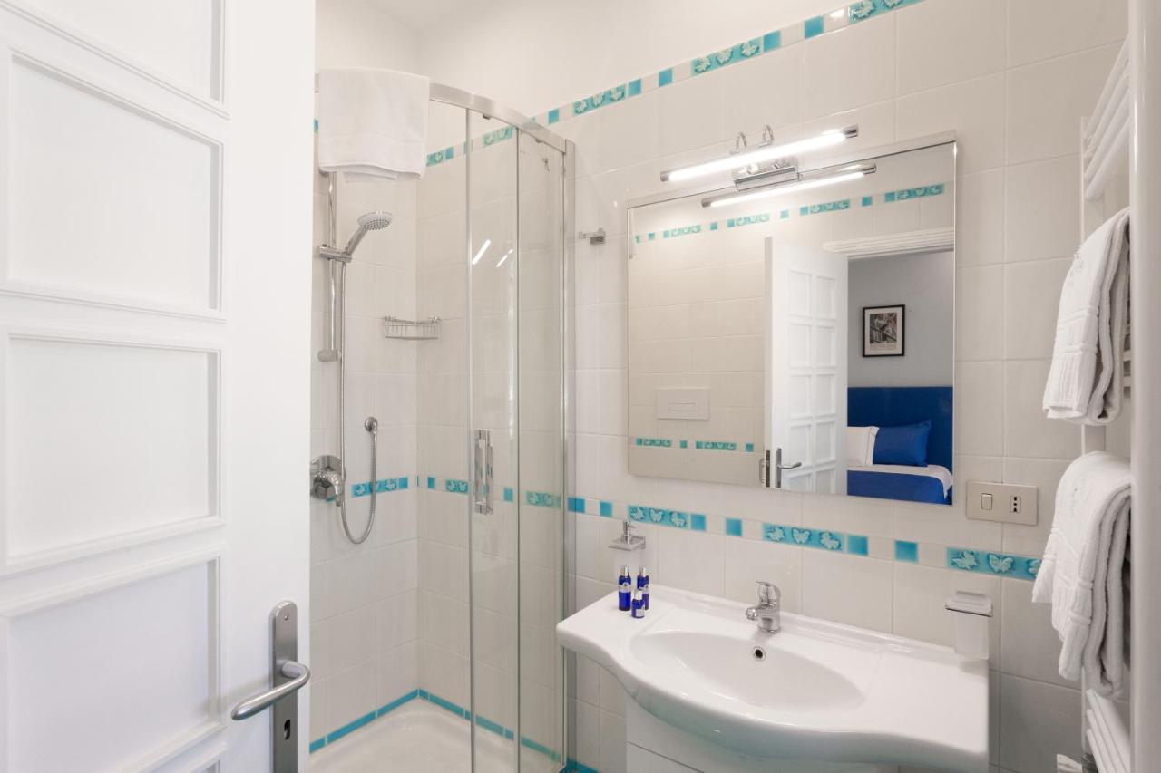 Tofani Apartment - Luminoso Con Terrazzo Panoramico Сорренто Екстер'єр фото